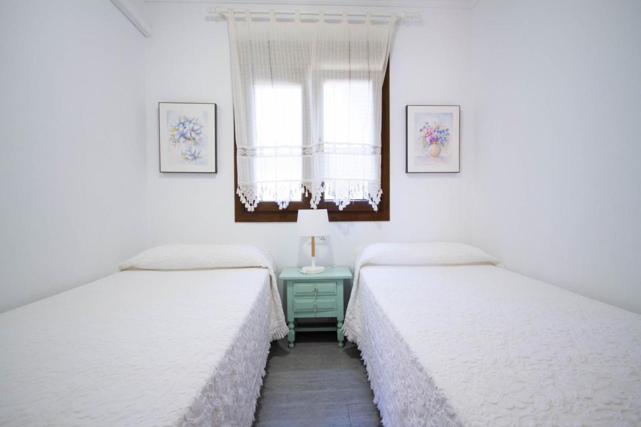 Apartamentos Turisticos Trajano Bolonia Zewnętrze zdjęcie