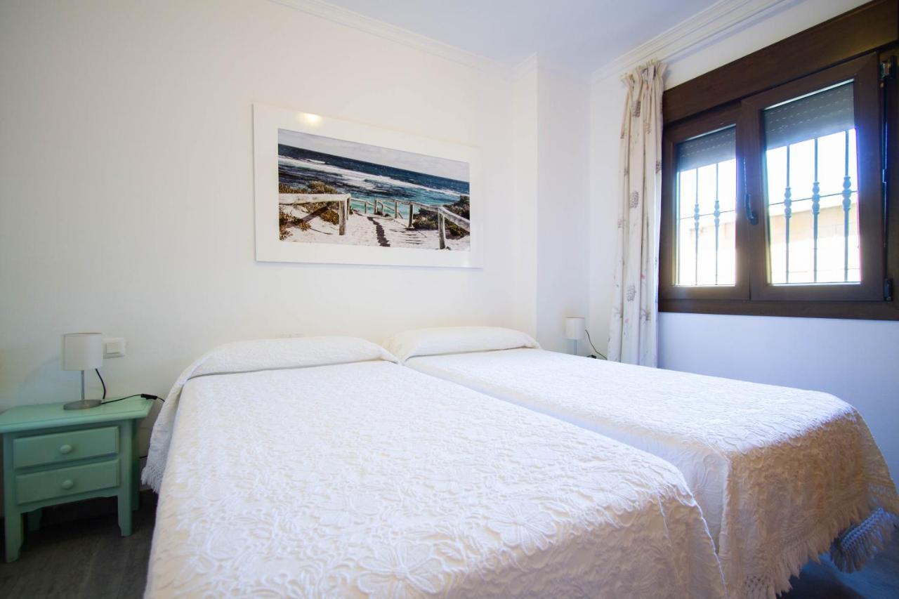 Apartamentos Turisticos Trajano Bolonia Zewnętrze zdjęcie