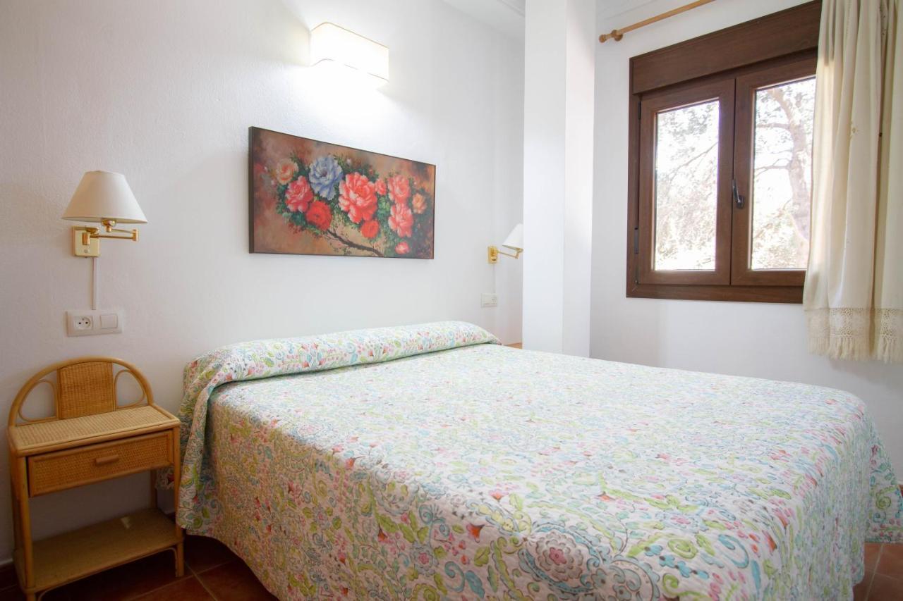 Apartamentos Turisticos Trajano Bolonia Zewnętrze zdjęcie