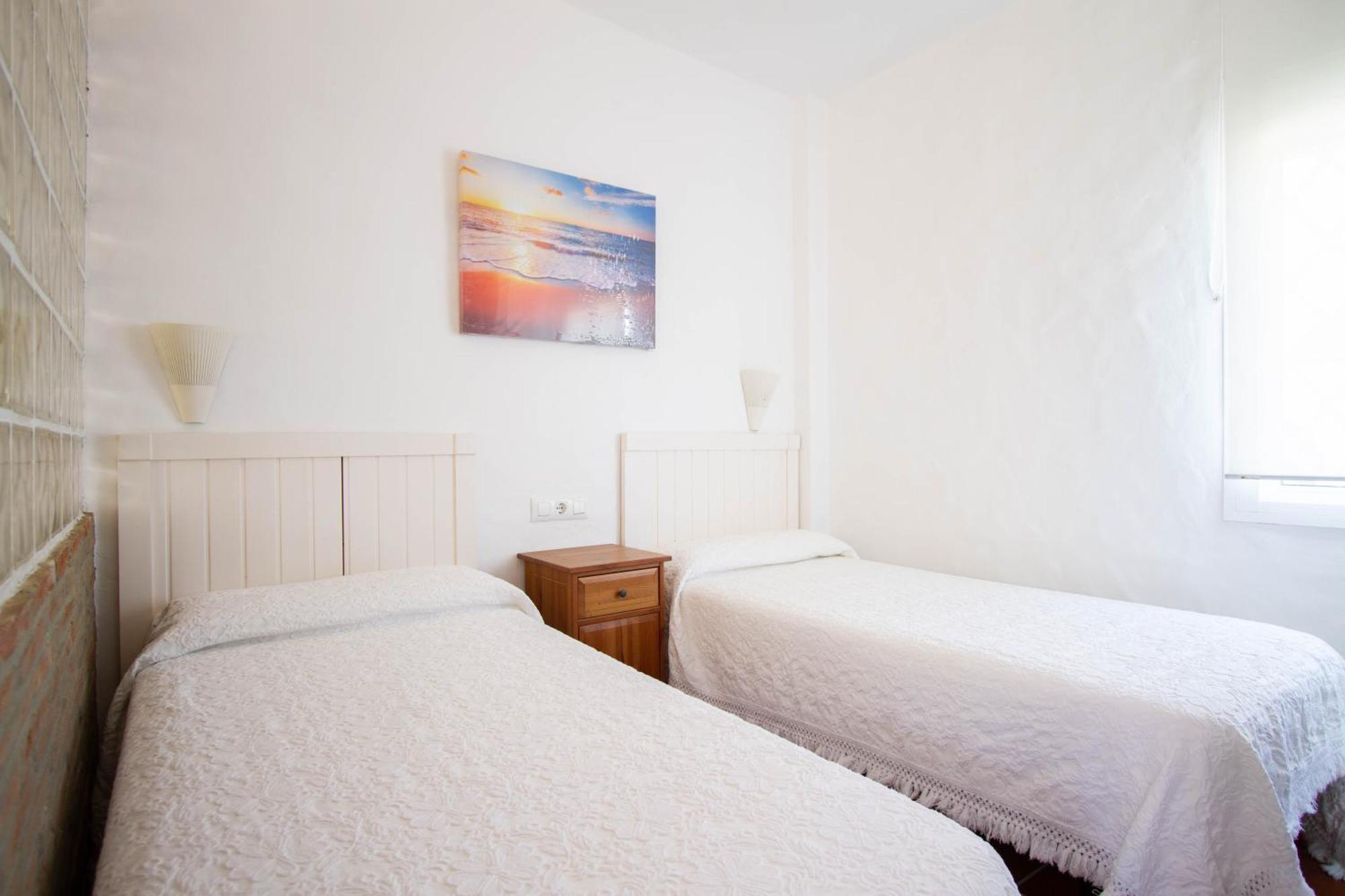 Apartamentos Turisticos Trajano Bolonia Zewnętrze zdjęcie