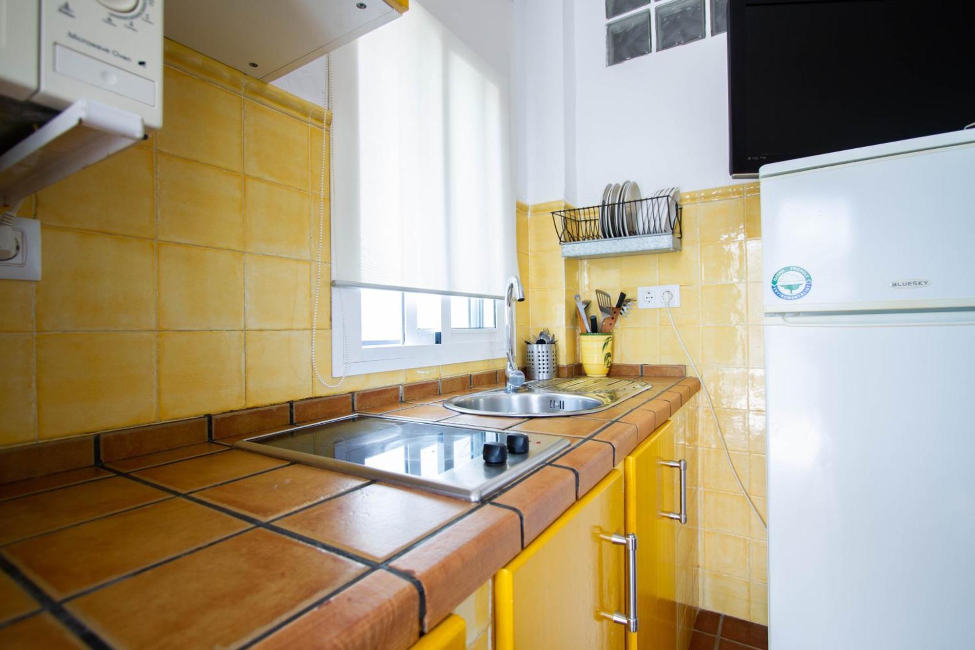 Apartamentos Turisticos Trajano Bolonia Zewnętrze zdjęcie
