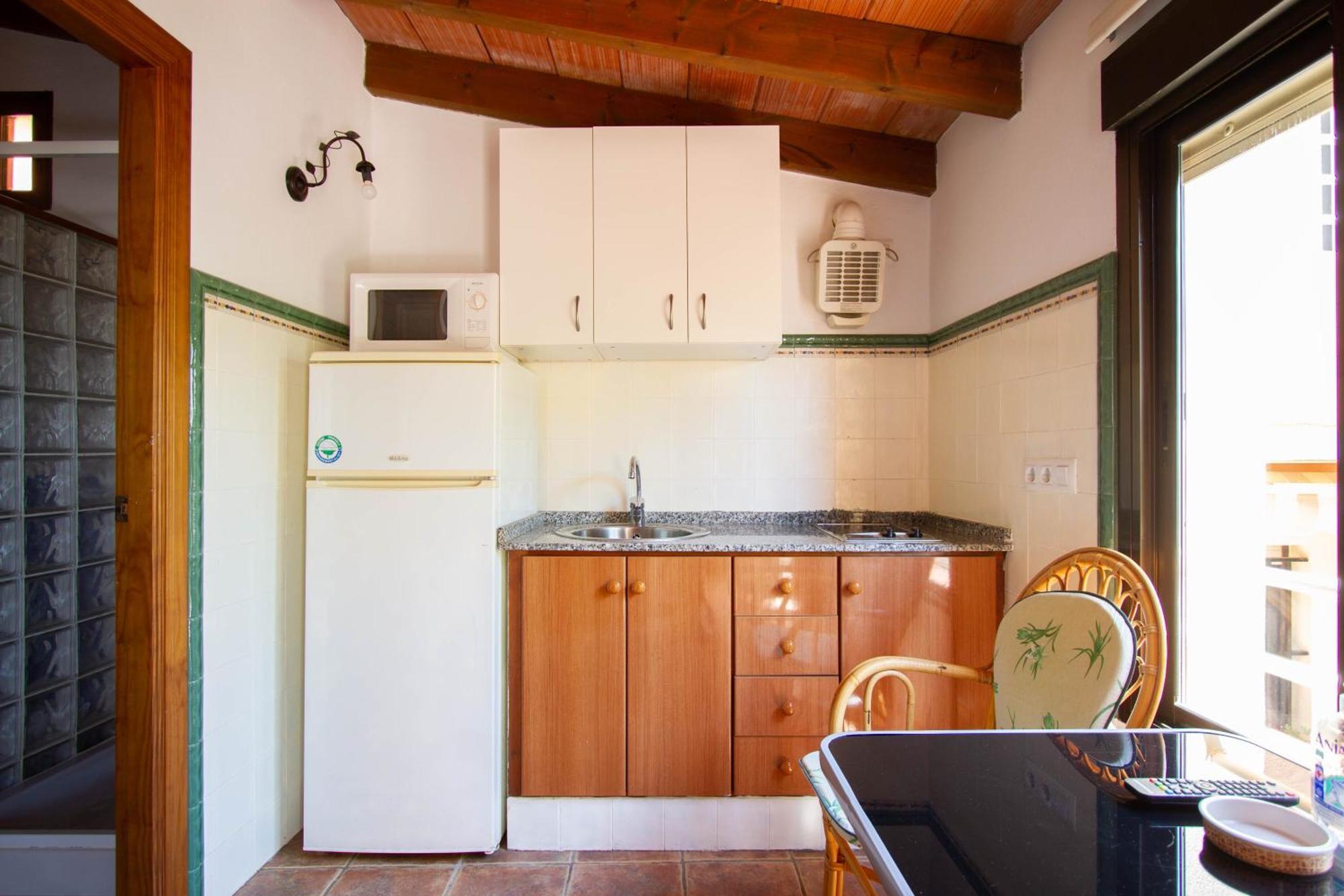 Apartamentos Turisticos Trajano Bolonia Zewnętrze zdjęcie